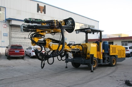 Jumbo de forage hydraulique HT72