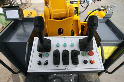 Jumbo de boulonnage hydraulique à deux bras, HT91/2